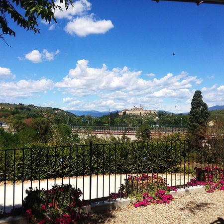 تفارنوتْسّي Il Poggiolo Delle Rose Bed&Breakfast المظهر الخارجي الصورة