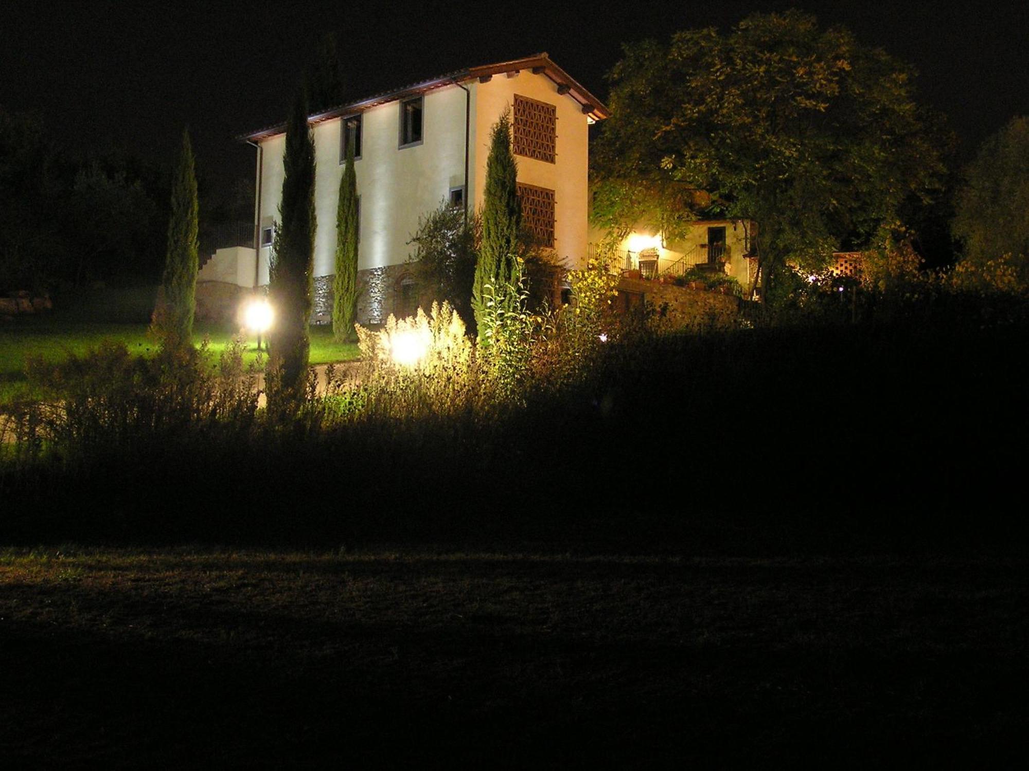 تفارنوتْسّي Il Poggiolo Delle Rose Bed&Breakfast المظهر الخارجي الصورة